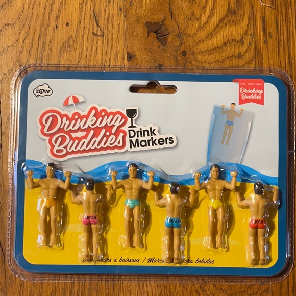 FREE w/ANY $50 PURCHASE Drinking Buddies Reuseable Glass Drink Markers SpeedoMen - Picture 1 of 7